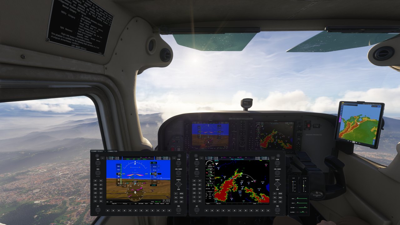 PanelSight overlay showing the live G1000 glass PFD and MFD mounted over the cockpit of a Cessna 172 Skyhawk in MSFS 2024
